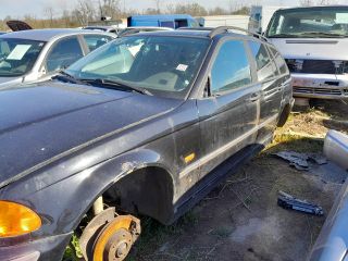 bontott BMW 3 E46 Bal első Ajtó Kárpit