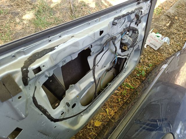 bontott BMW 3 E46 Bal első Ajtó (Részeivel)