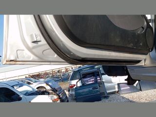 bontott BMW 3 E46 Bal első Ajtó (Részeivel)