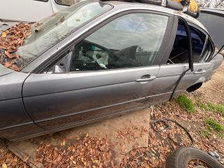 bontott BMW 3 E46 Bal első Ajtó (Üres lemez)