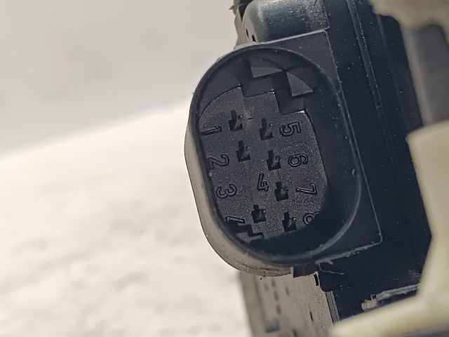 bontott BMW 3 E46 Bal első Ajtózár