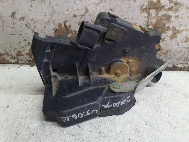 bontott BMW 3 E46 Bal első Ajtózár