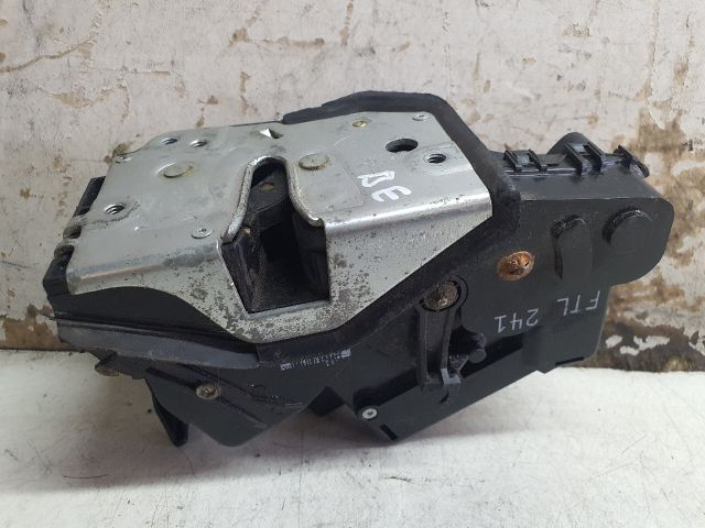 bontott BMW 3 E46 Bal első Ajtózár