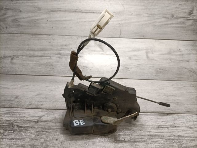 bontott BMW 3 E46 Bal első Ajtózár