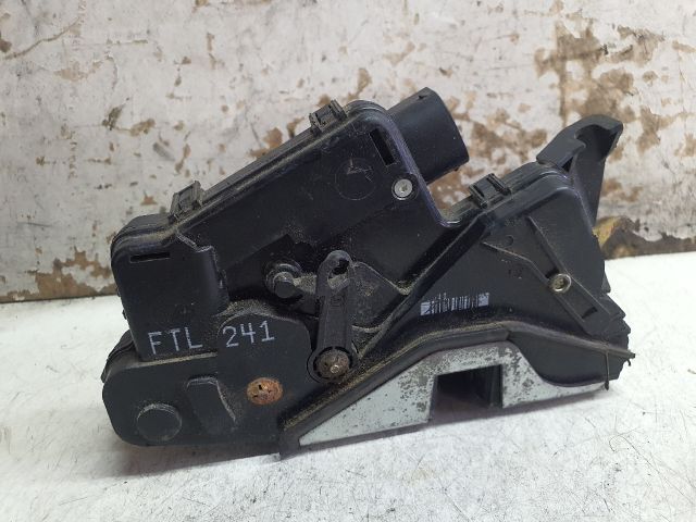 bontott BMW 3 E46 Bal első Ajtózár