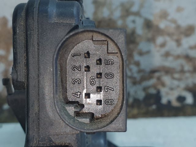 bontott BMW 3 E46 Bal első Ajtózár