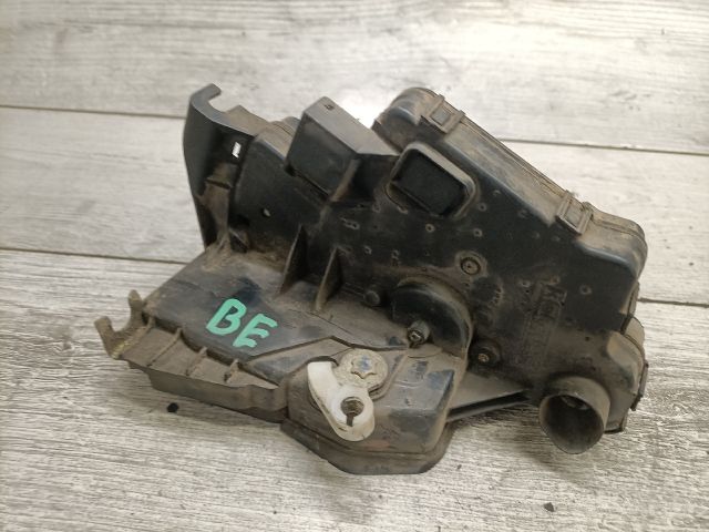 bontott BMW 3 E46 Bal első Ajtózár