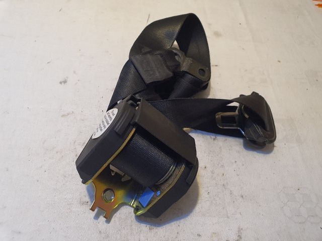 bontott BMW 3 E46 Bal első Biztonsági Öv