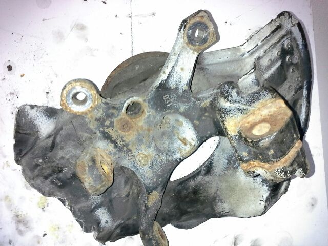 bontott BMW 3 E46 Bal első Csonkállvány Kerékaggyal