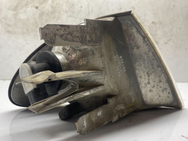 bontott BMW 3 E46 Bal első Irányjelző