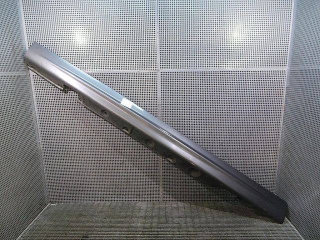 bontott BMW 3 E46 Bal első Küszöb Díszléc