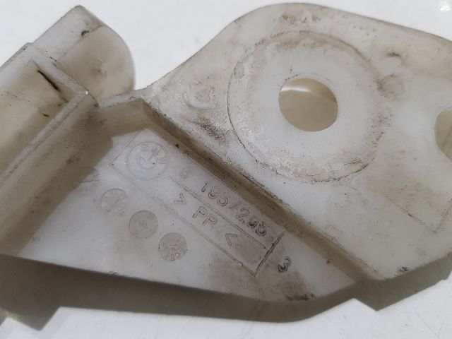 bontott BMW 3 E46 Bal első Lökhárító Tartó (Műanyag)