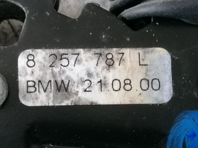 bontott BMW 3 E46 Bal első Övfeszítő