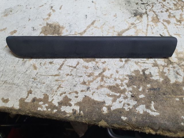 bontott BMW 3 E46 Bal első Sárvédő Díszléc