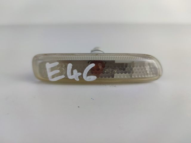 bontott BMW 3 E46 Bal első Sárvédő Irányjelző