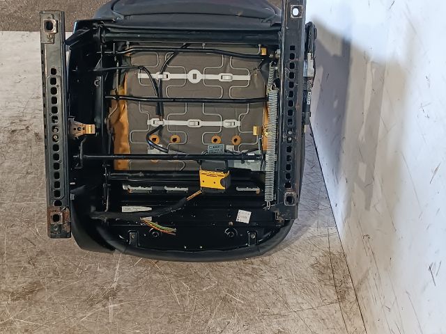 bontott BMW 3 E46 Bal első Ülés