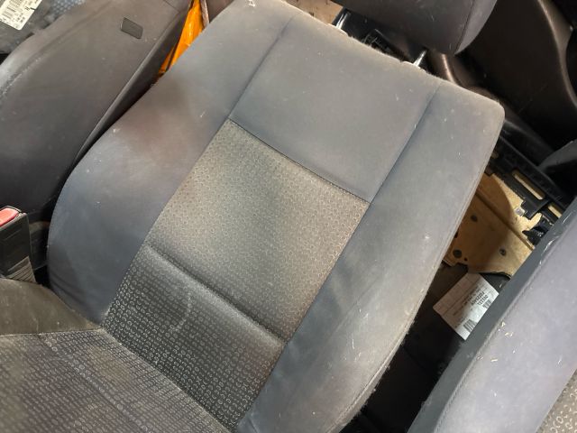 bontott BMW 3 E46 Bal első Ülés