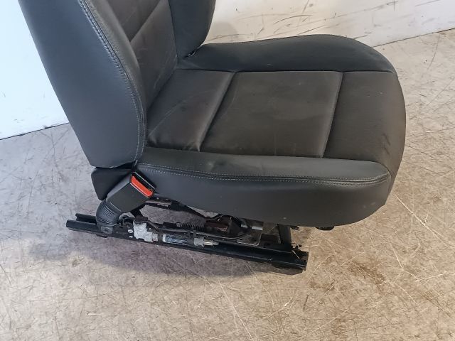 bontott BMW 3 E46 Bal első Ülés