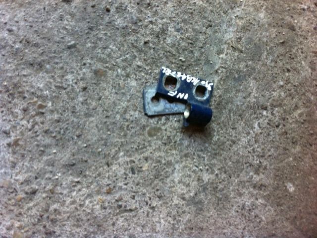 bontott BMW 3 E46 Bal első Zsanér