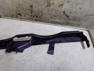 bontott BMW 3 E46 Bal Fényszóró Bajusz Díszléc