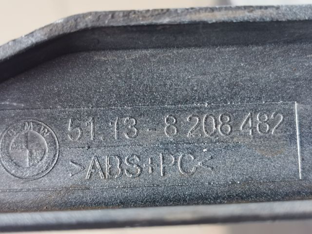 bontott BMW 3 E46 Bal Fényszóró Bajusz Díszléc