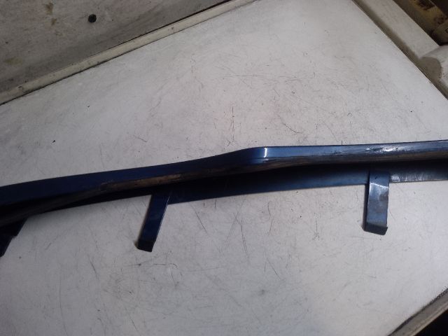 bontott BMW 3 E46 Bal Fényszóró Bajusz Díszléc