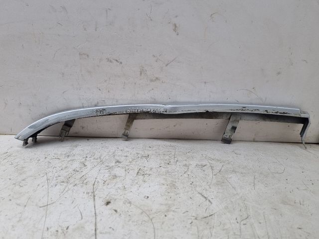 bontott BMW 3 E46 Bal Fényszóró Bajusz Díszléc