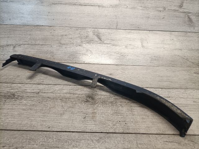 bontott BMW 3 E46 Bal Fényszóró Bajusz Díszléc