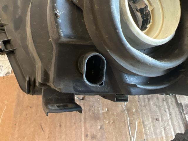 bontott BMW 3 E46 Bal Fényszóró