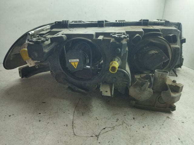 bontott BMW 3 E46 Bal Fényszóró