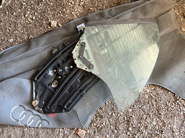 bontott BMW 3 E46 Bal hátsó Ablak