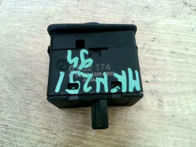 bontott BMW 3 E46 Bal hátsó Ablakemelő Kapcsoló