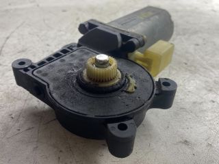 bontott BMW 3 E46 Bal hátsó Ablakemelő Motor