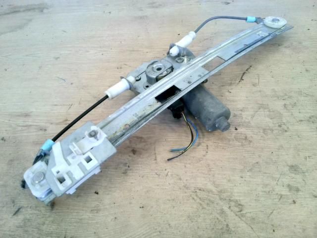 bontott BMW 3 E46 Bal hátsó Ablakemelő Szerkezet (Elektromos)