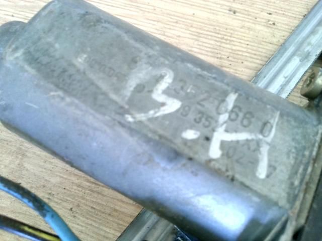 bontott BMW 3 E46 Bal hátsó Ablakemelő Szerkezet (Elektromos)