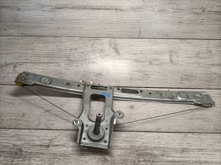 bontott BMW 3 E46 Bal hátsó Ablakemelő Szerkezet (Mechanikus)