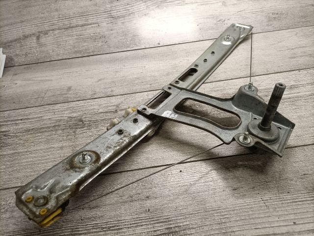 bontott BMW 3 E46 Bal hátsó Ablakemelő Szerkezet (Mechanikus)