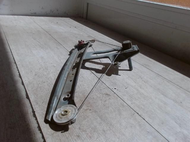 bontott BMW 3 E46 Bal hátsó Ablakemelő Szerkezet (Mechanikus)