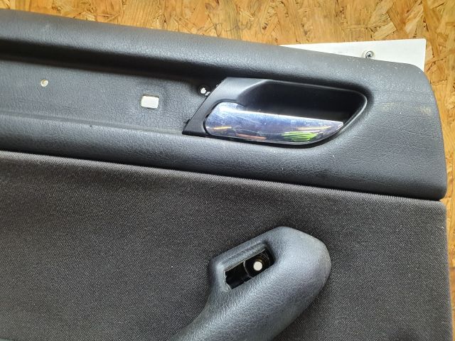 bontott BMW 3 E46 Bal hátsó Ajtó Kárpit