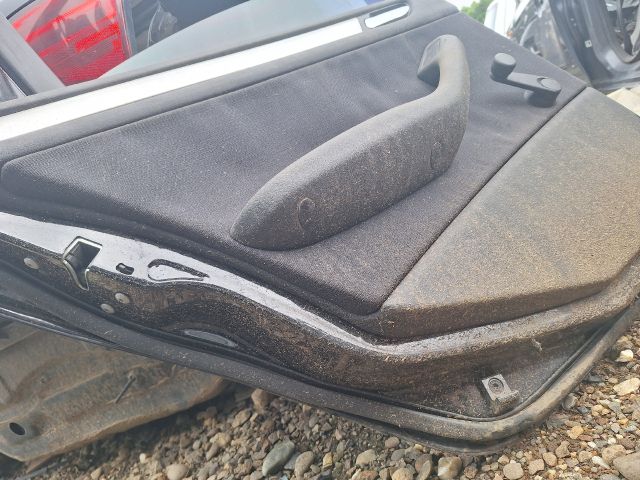 bontott BMW 3 E46 Bal hátsó Ajtó (Részeivel)