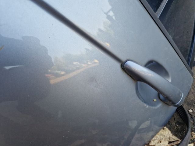 bontott BMW 3 E46 Bal hátsó Ajtó (Részeivel)