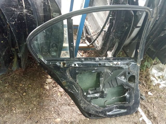 bontott BMW 3 E46 Bal hátsó Ajtó (Üres lemez)