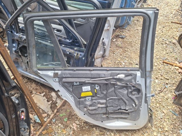 bontott BMW 3 E46 Bal hátsó Ajtó (Üres lemez)