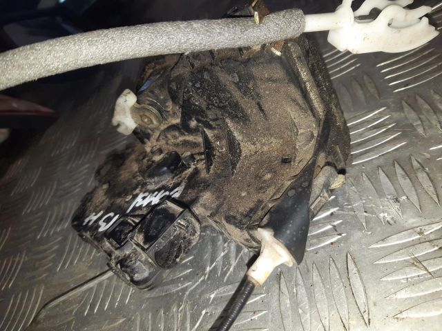 bontott BMW 3 E46 Bal hátsó Ajtózár