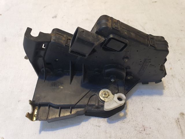 bontott BMW 3 E46 Bal hátsó Ajtózár