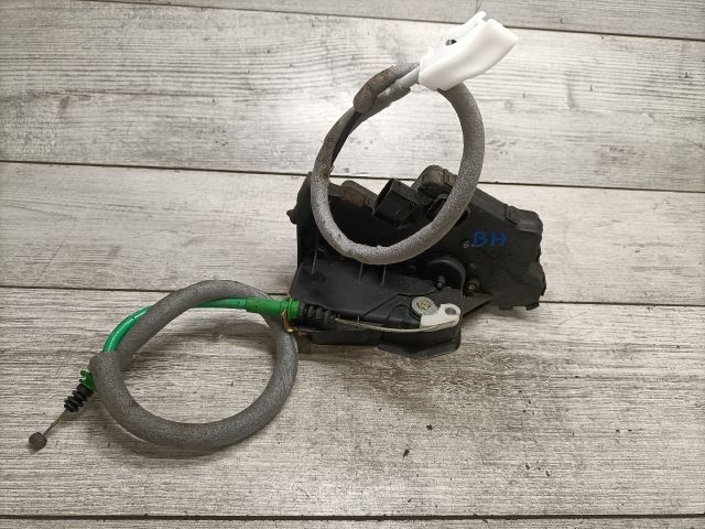 bontott BMW 3 E46 Bal hátsó Ajtózár