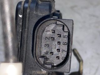 bontott BMW 3 E46 Bal hátsó Ajtózár