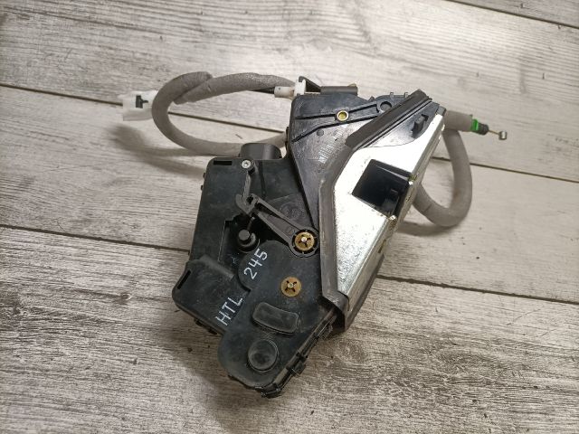 bontott BMW 3 E46 Bal hátsó Ajtózár