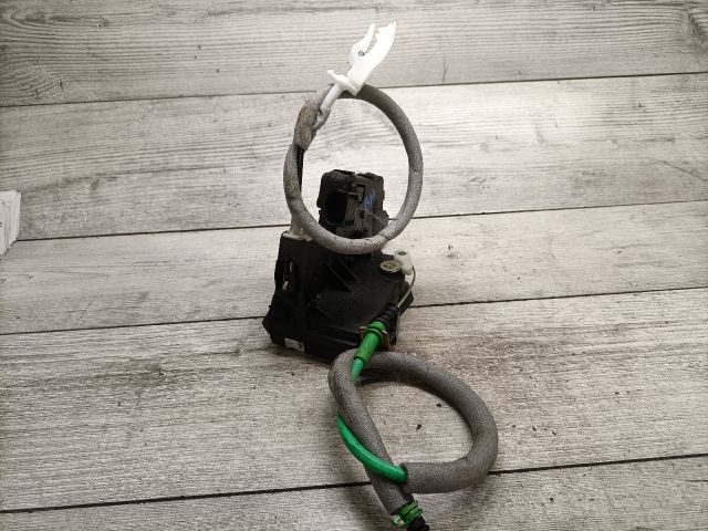 bontott BMW 3 E46 Bal hátsó Ajtózár