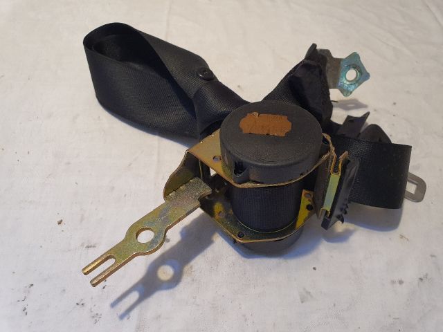 bontott BMW 3 E46 Bal hátsó Biztonsági Öv